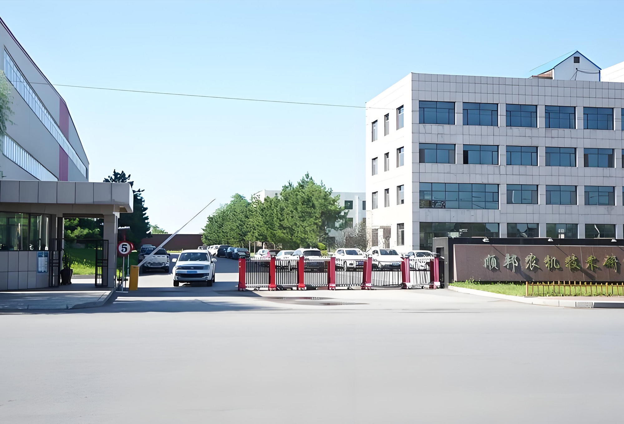 吉林省优正科技有限公司为四平市顺邦农机制造有限公司开发全数字化AI大模型应用管理系统